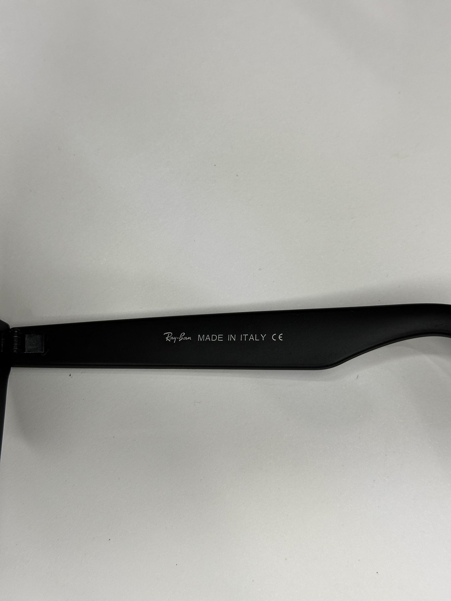 Ray.ban Sunglasses
